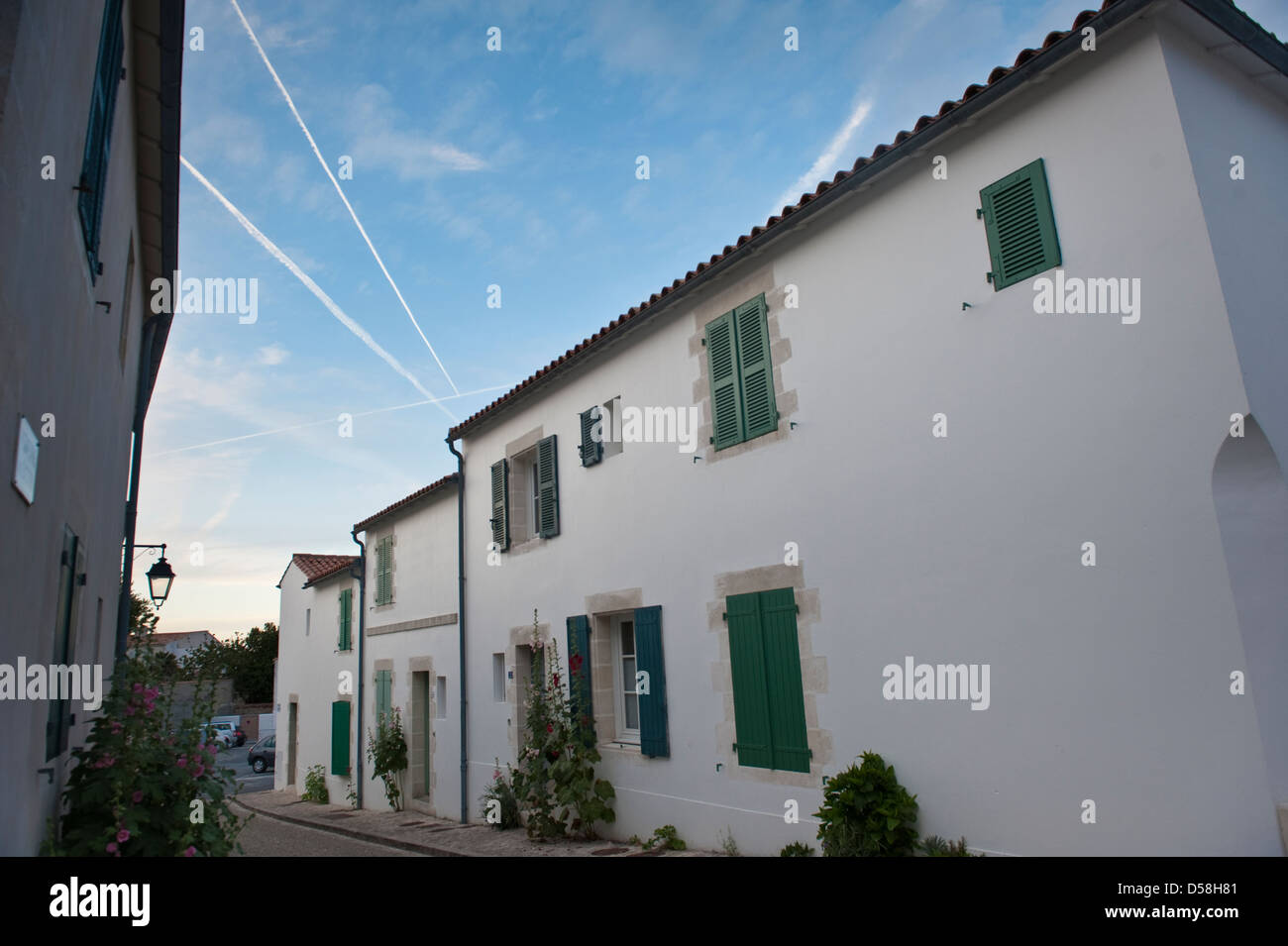 Houses in the village of St Martin,Ile De Re Stock Photo Alamy