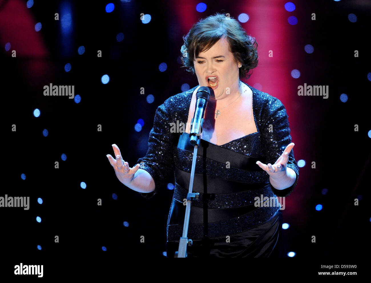 Britain's Got Talent winner Susan Boyle performs in San Remo, Italy, 16 February 2010. Scotland's Catholic Church releases that Boyle shall perform when Pope Benedict XVI visits Scotland from 16 to 19 September. Photo: Claudio Onorati Stock Photo