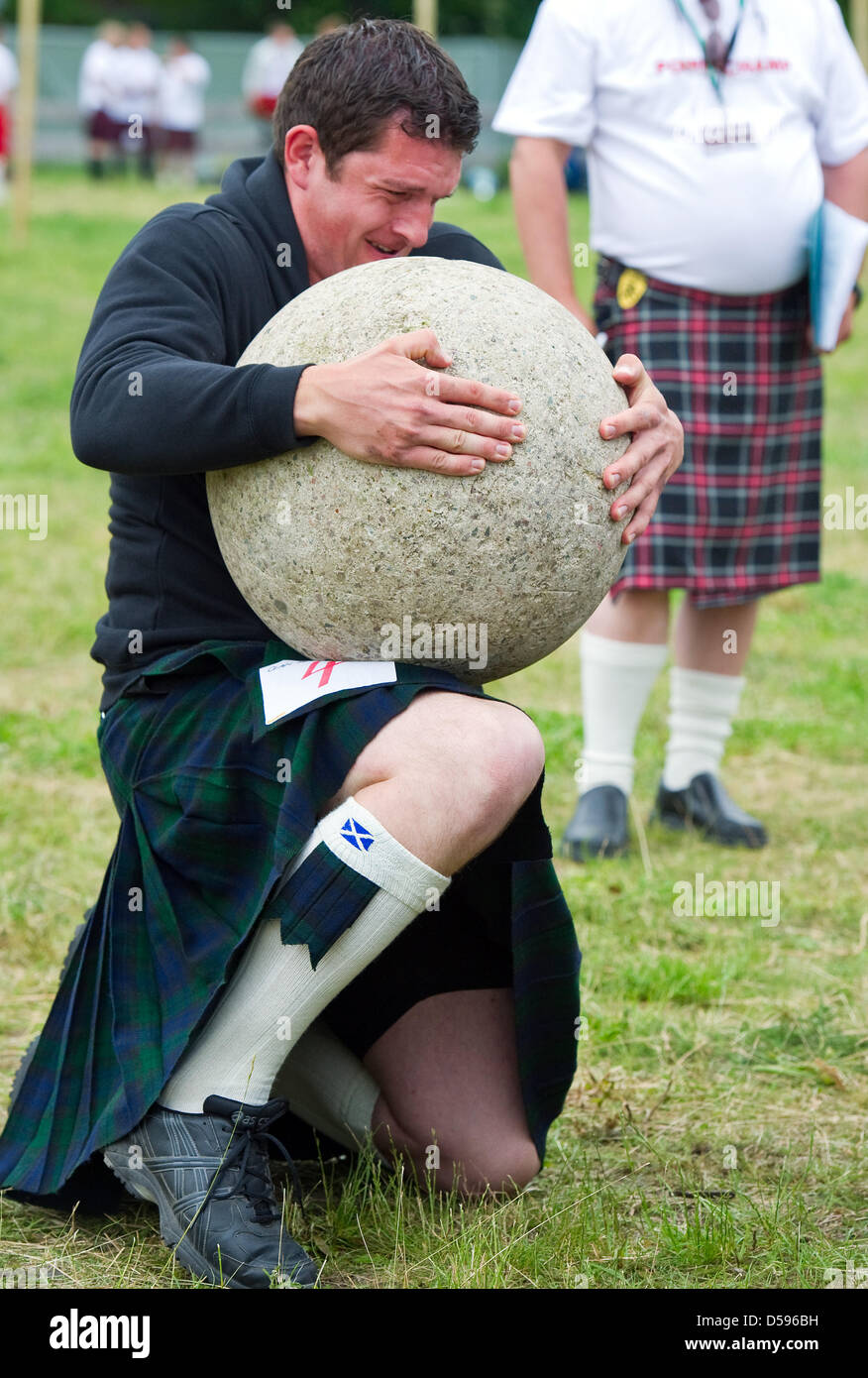 Men in kilts hi-res stock photography and images - Alamy