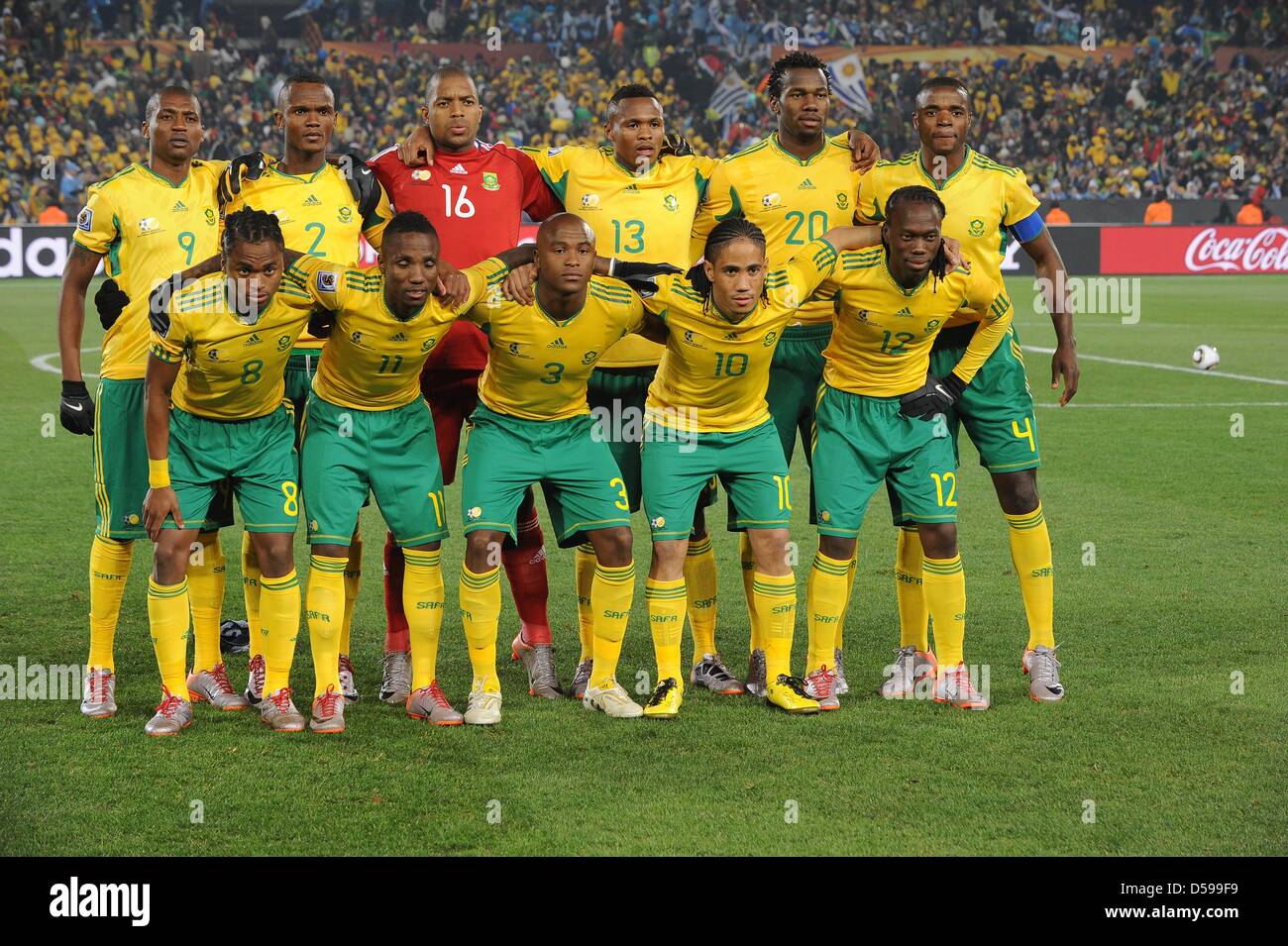 [Imagen: south-africas-team-pose-for-the-team-pho...D599F9.jpg]