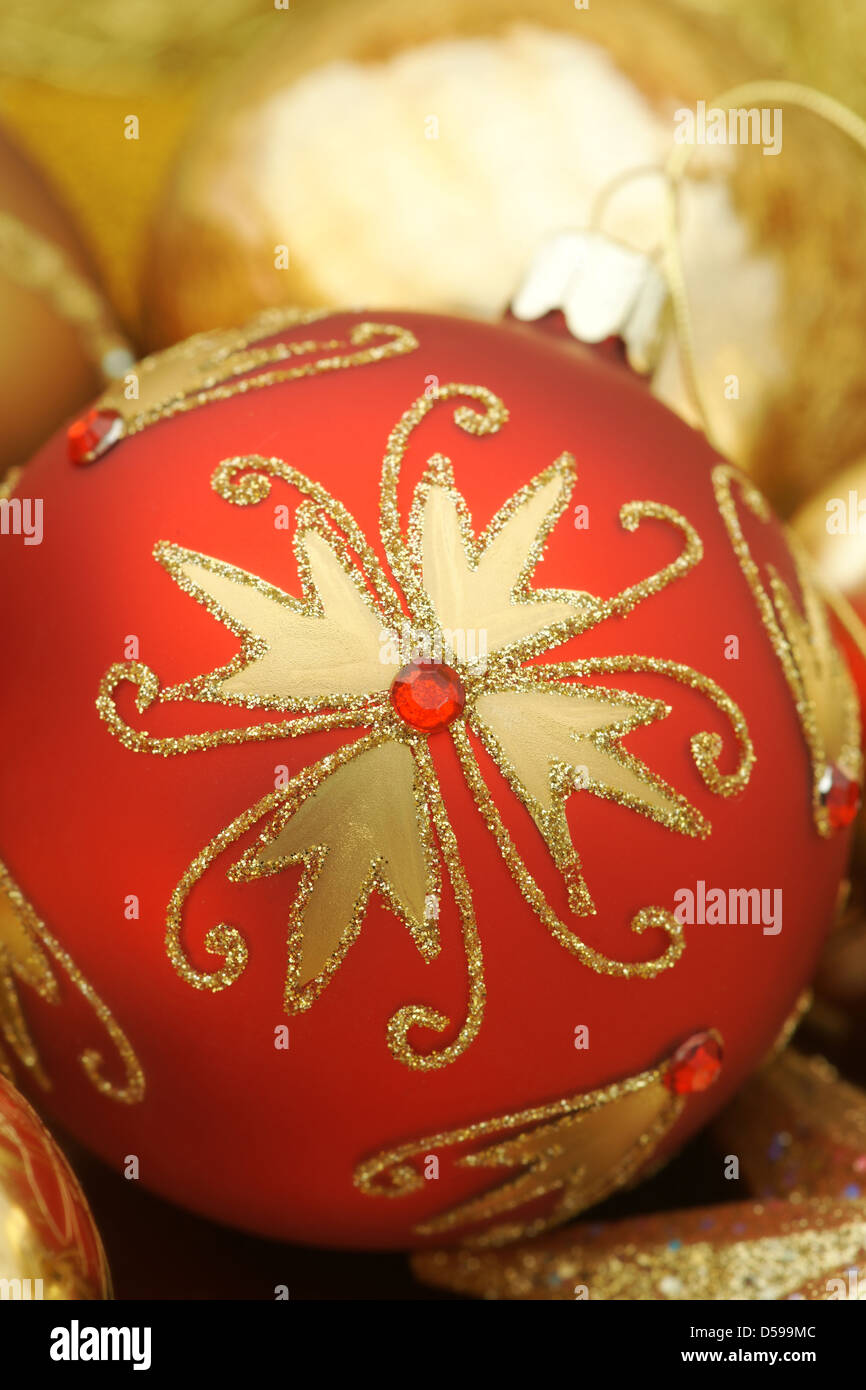 Elegant christmas decoration in red and gold Stock Photo - Alamy