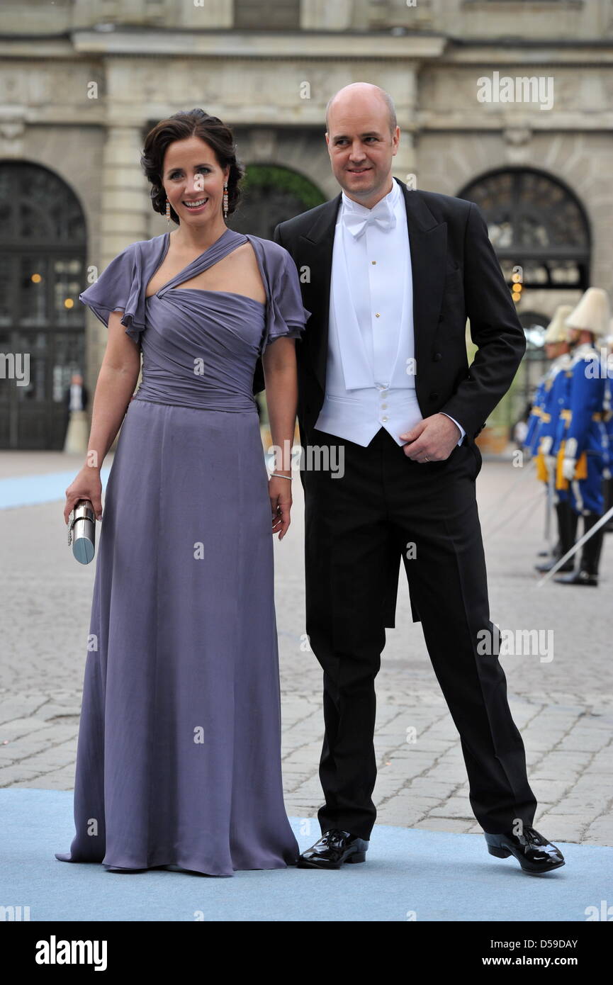 Swedish Prime Minister Fredrik Reinfeldt and his wife Filippa arrive for the wedding of Crown Princess Victoria of Sweden and Daniel Westling in Stockholm, Sweden, 19 June 2010. Photo: JOCHEN LUEBKE Stock Photo