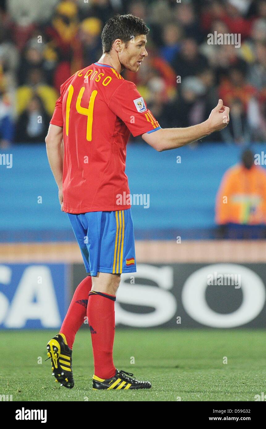 Spain S Xabi Alonso During The 10 Fifa World Cup Group H Match Between Spain And Honduras At Ellis Park Stadium In Johannesburg South Africa 21 June 10 Photo Achim Scheidemann Please