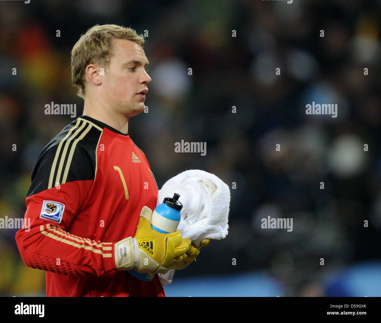 Germany's goalkeeper Manuel Neuer during the 2010 FIFA World Cup group D match between Ghana and Germany at Soccer City, Johannesburg, South Africa 23 June 2010. Photo: Marcus Brandt dpa - Please refer to http://dpaq.de/FIFA-WM2010-TC Stock Photo