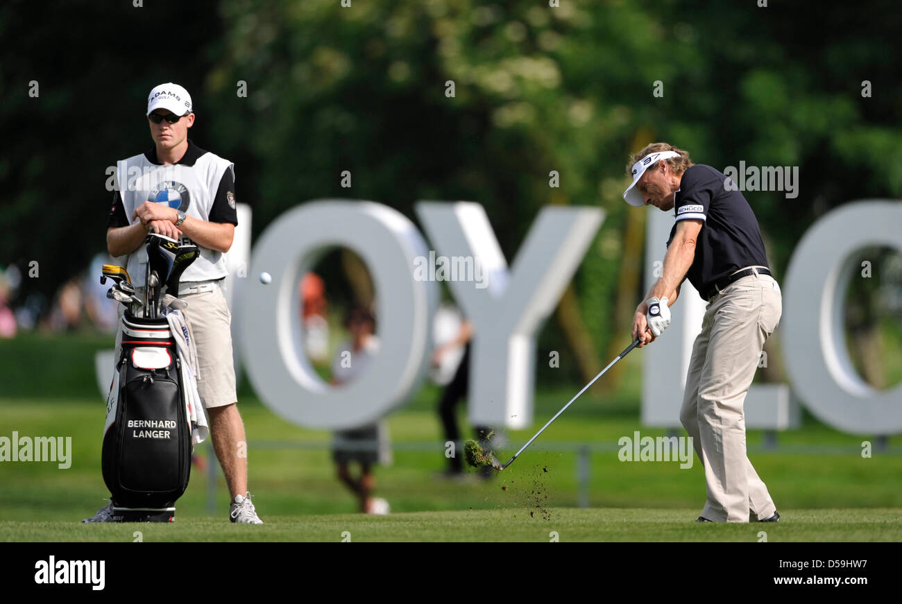 Germany's Bernhard Langer at the BMW International Open in Eichenried, Germany, 24 June 2010. Photo: Andreas Gebert Stock Photo