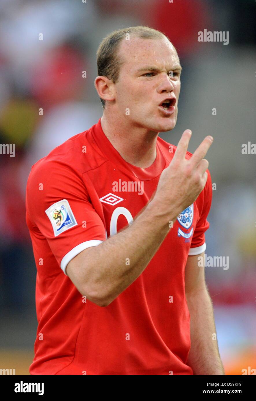 England's Wayne Rooney gestures during the 2010 FIFA World Cup Round of Sixteen match between Germany and England at the Free State Stadium in Bloemfontein, South Africa 27 June 2010. Photo: Marcus Brandt dpa - Please refer to http://dpaq.de/FIFA-WM2010-TC  +++(c) dpa - Bildfunk+++ Stock Photo