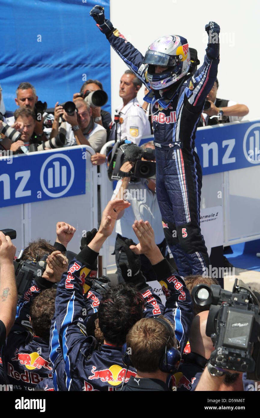 Seb Vettel 2010 Sebastian vettel 2010 valencia hi-res stock photography and images - Alamy