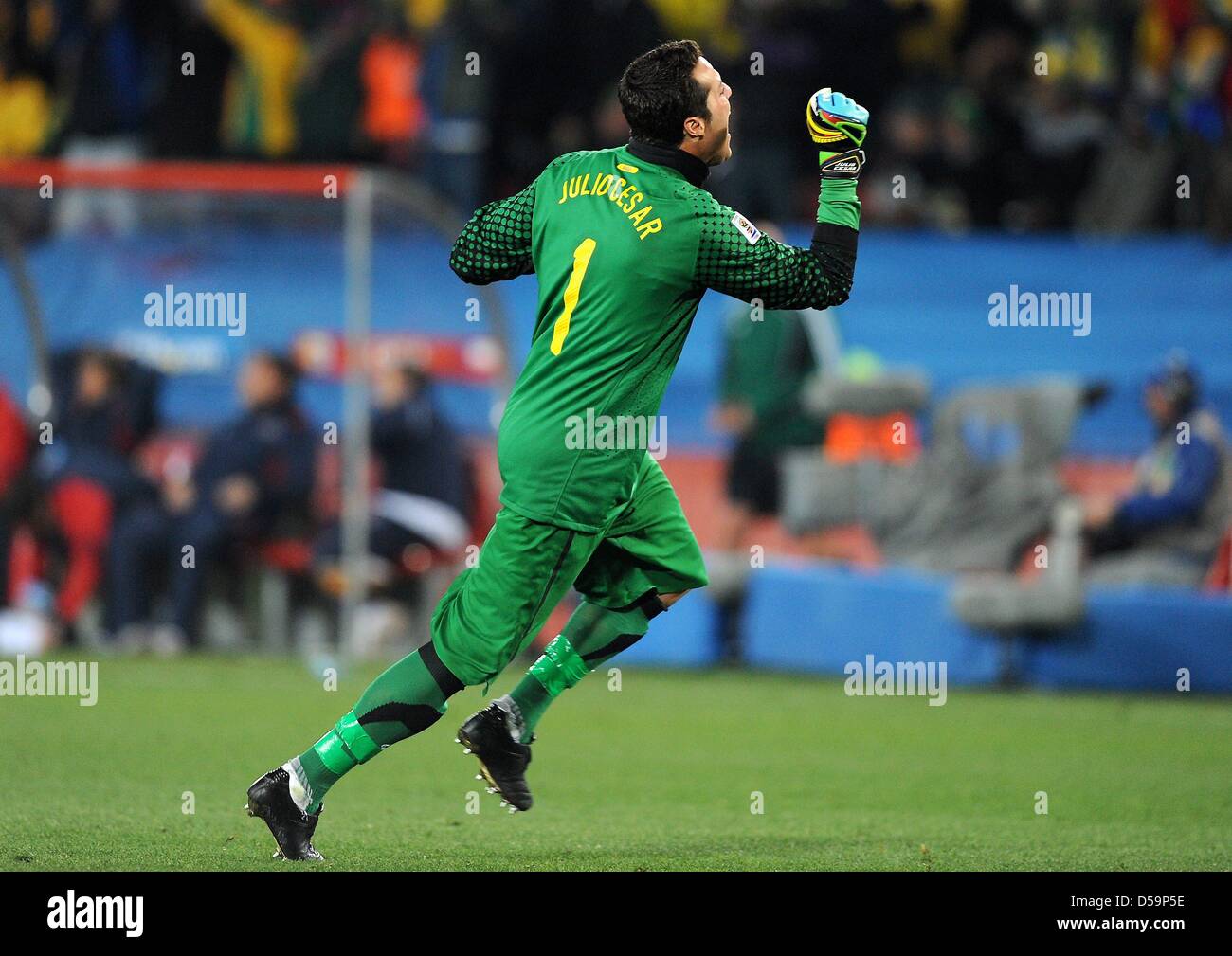 Brazil's goalkeeper Julio Cesar celebrates during the 2010 FIFA World Cup Round of Sixteen match between Brazil and Chile at the Ellis Park Stadium in Johannesburg, South Africa 28 June 2010. Photo: Marcus Brandt dpa - Please refer to http://dpaq.de/FIFA-WM2010-TC  +++(c) dpa - Bildfunk+++ Stock Photo