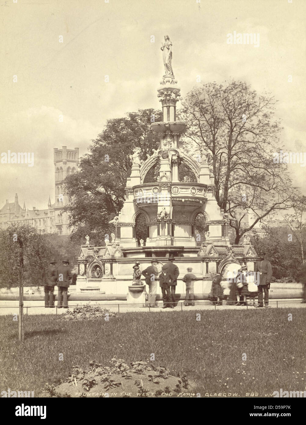 Glasgow. Stewart Memorial Fountain, West End Park (now Kelvingrove 