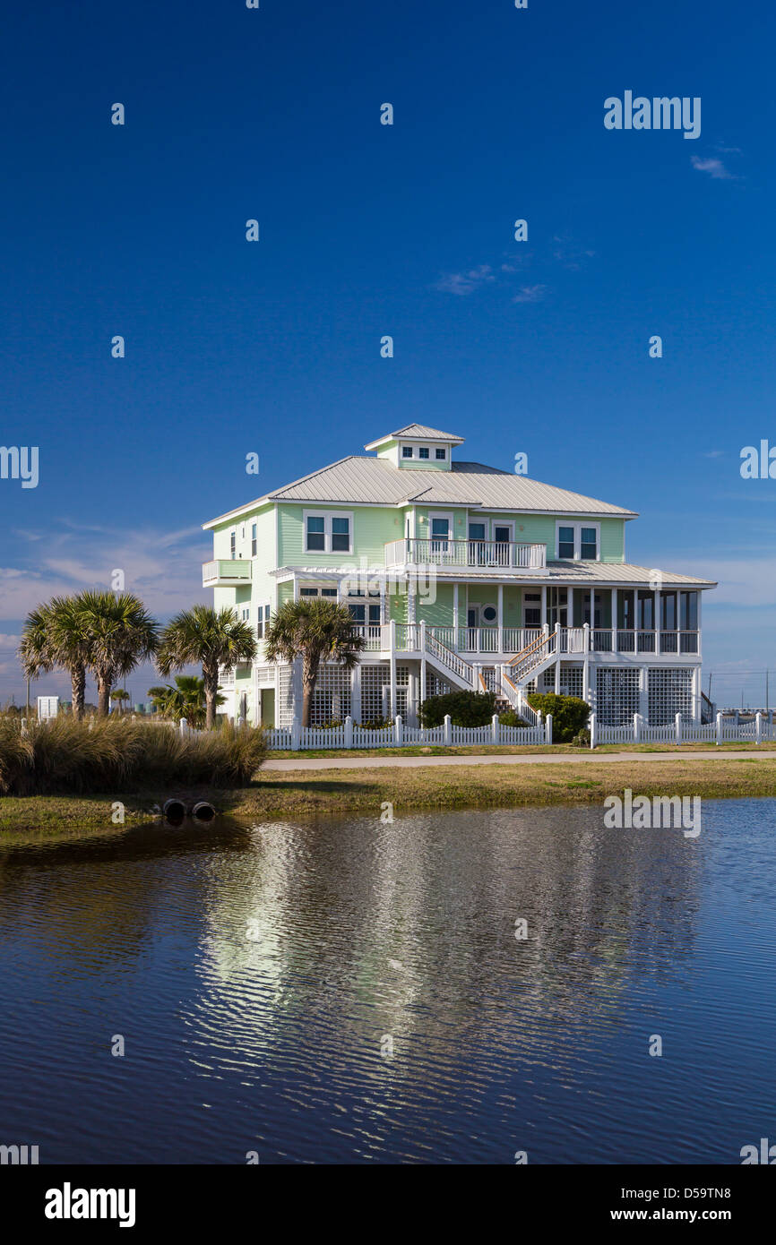 Vacation homes on the Gulf of Mexico on Galveston Island, Texas, USA