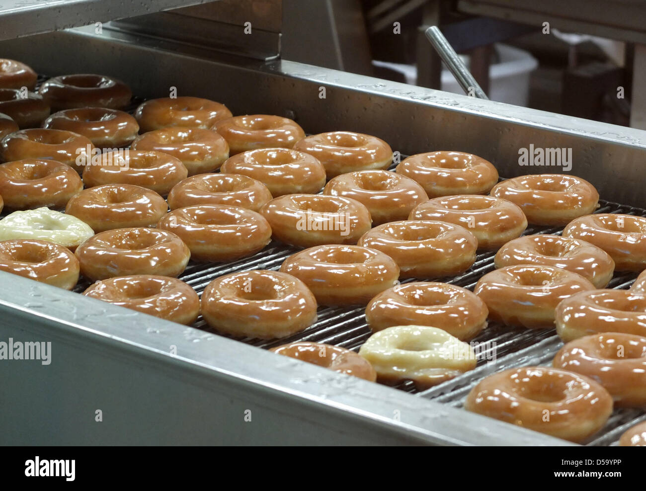 Krispy kreme doughnuts hi-res stock photography and images - Alamy