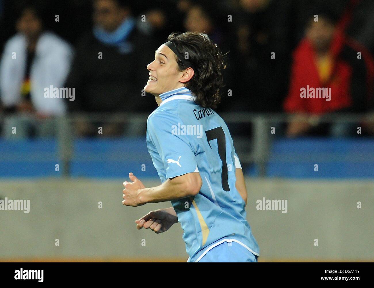 Edinson Cavani of Uruguay celebrates after scoring the 1-1 during the 2010 FIFA World Cup third place match between Uruguay and Germany at the Nelson Mandela Bay Stadium in Port Elizabeth, South Africa 10 July 2010. Photo: Bernd Weissbrod dpa - Please refer to http://dpaq.de/FIFA-WM2010-TC  +++(c) dpa - Bildfunk+++ Stock Photo