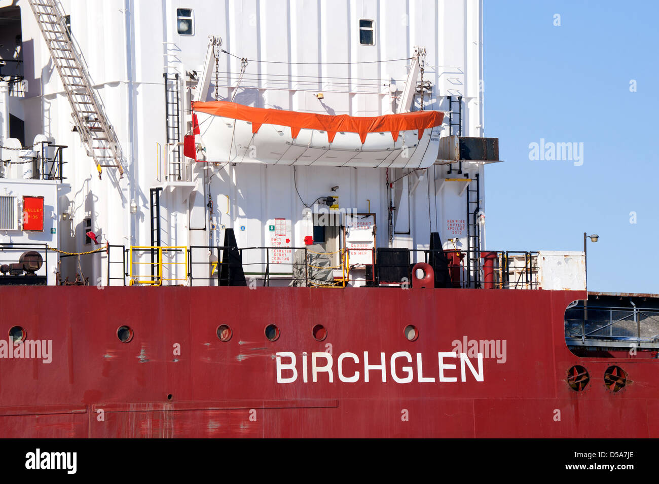 Montreal port cargo ship hires stock photography and images Alamy