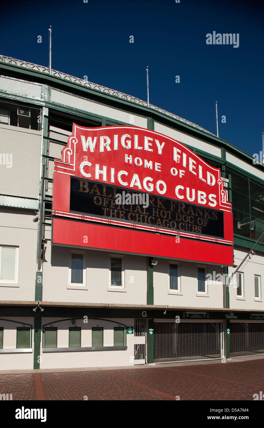 CHICAGO CUBS MAIN ENTRANCE MARQUEE WRIGLEY FIELD BASEBALL STADIUM
