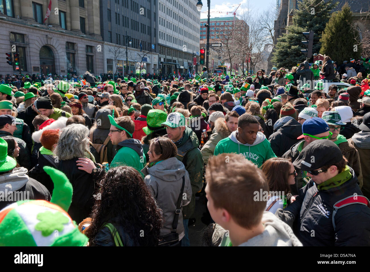Large Crowd At The St Patrick S Day Parade In Montreal Province Of Quebec Canada Stock Photo Alamy