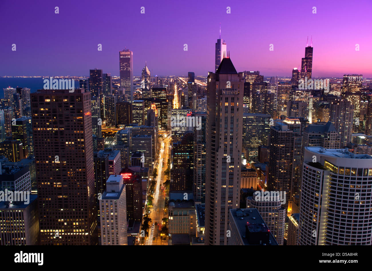 LOOP SKYLINE FROM 900 NORTH MICHIGAN ROOFTOP DOWNTOWN CHICAGO ILLINOIS USA Stock Photo Alamy