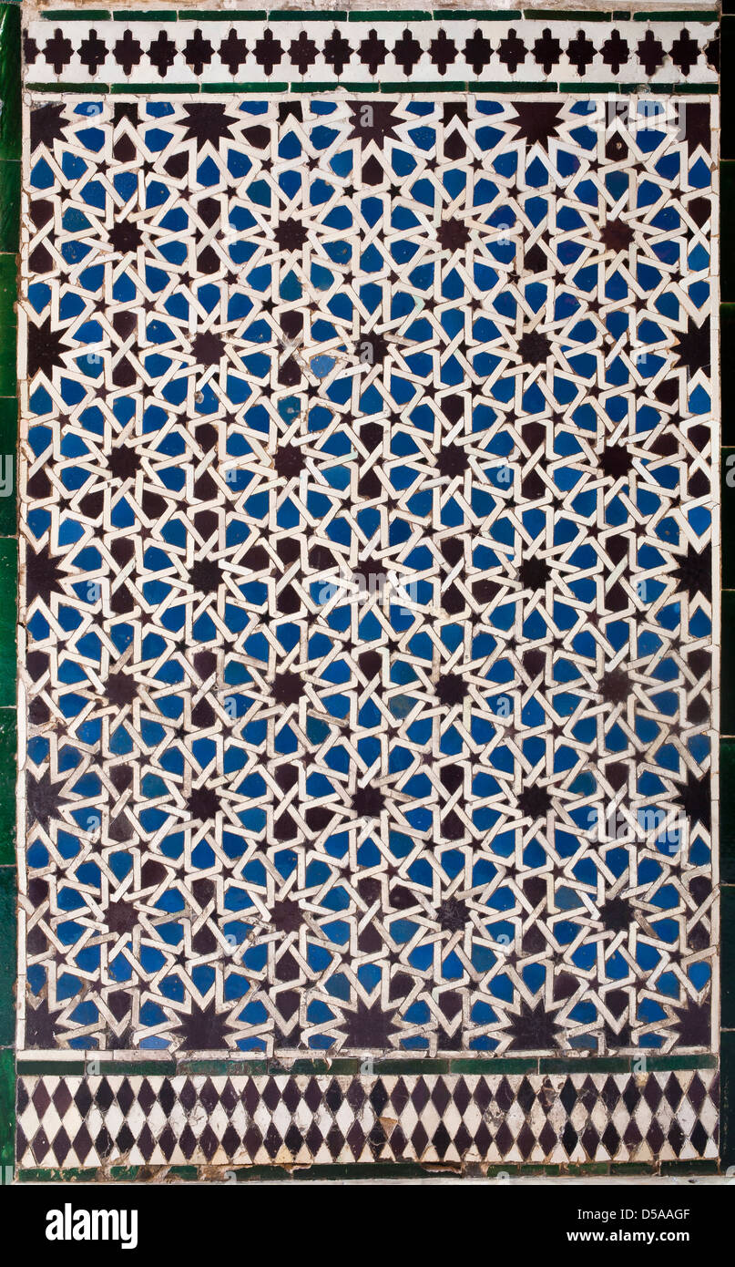 Tthe alcazar, Moorish Palace, Reales Alcazares, Islamic tiles, Seville ...