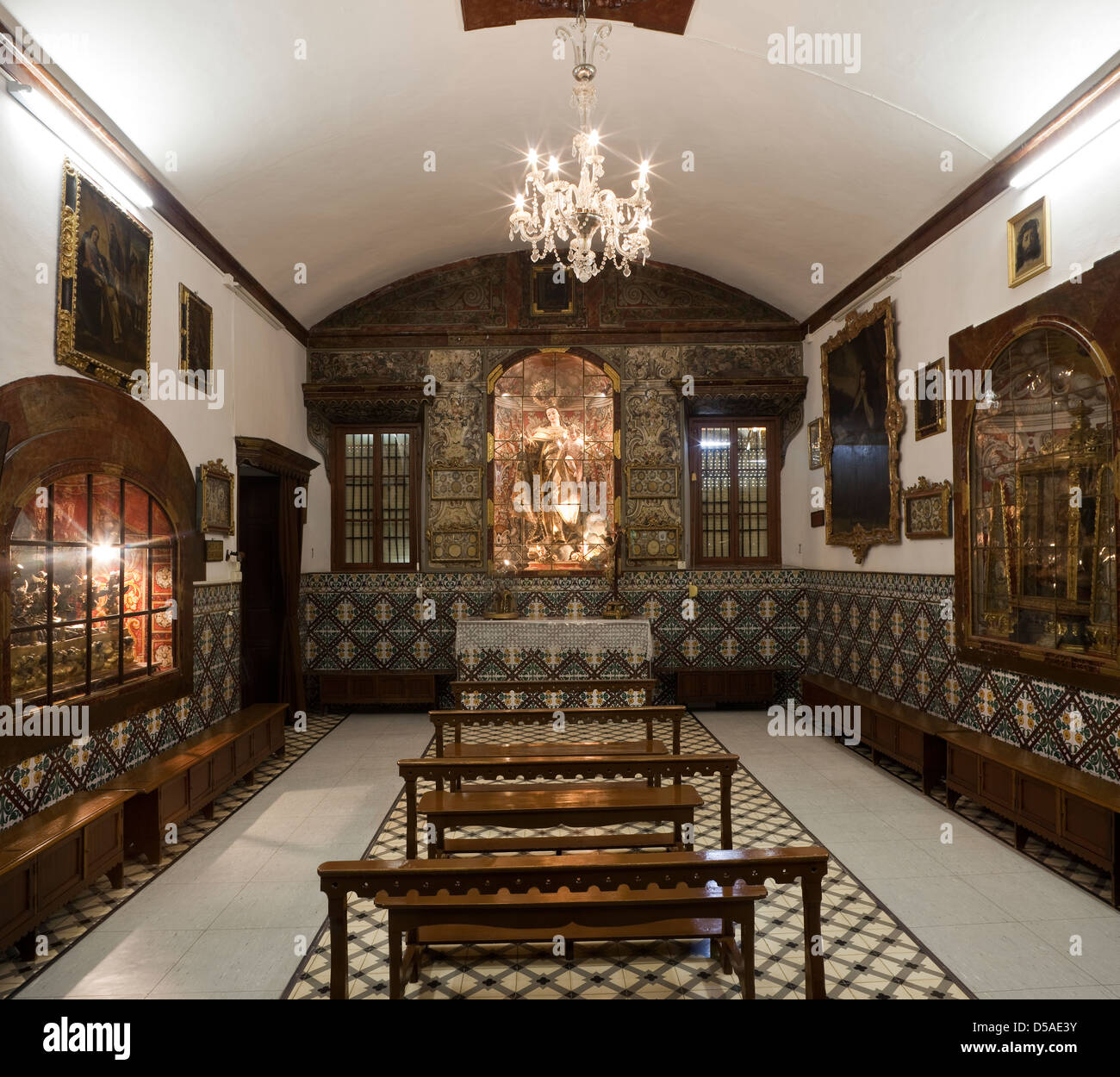 ENCLOSED CONVENT OF SANTA TERESA DE LAS CARMELITAS DESCALZAS, NUNS