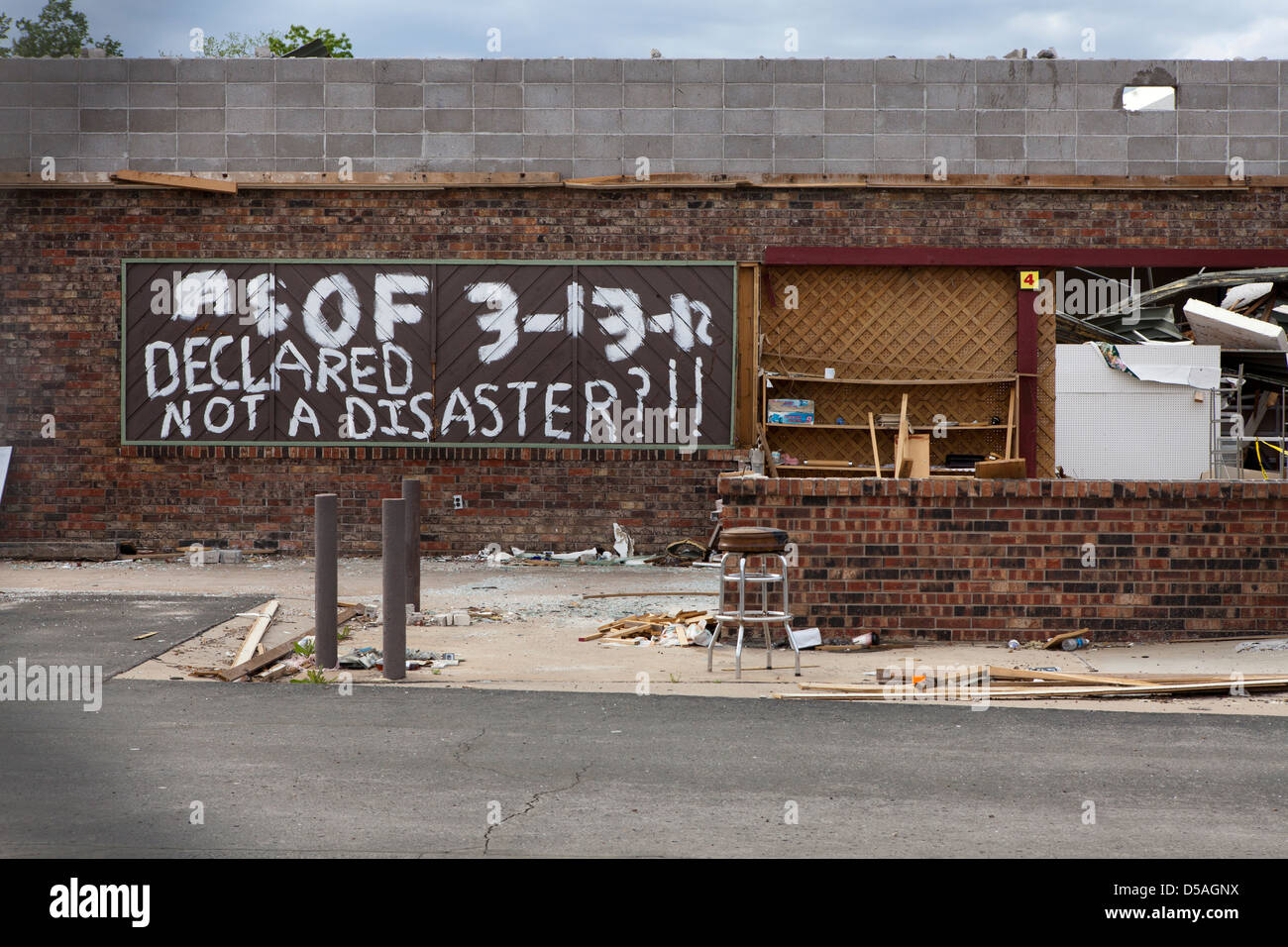Branson Missouri destructive Tornado aftermath, USA Stock Photo Alamy