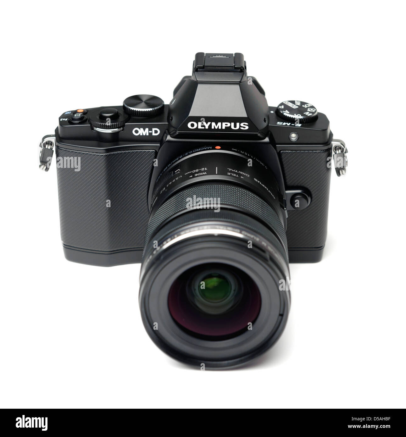 OLYMPUS OM-D E-M5 Mark II 12-50mm EZレンズキット 新同 送込 OLYMPUS OM-D E-M5 Mark II 12-50mm EZレンズキット 新同 送込