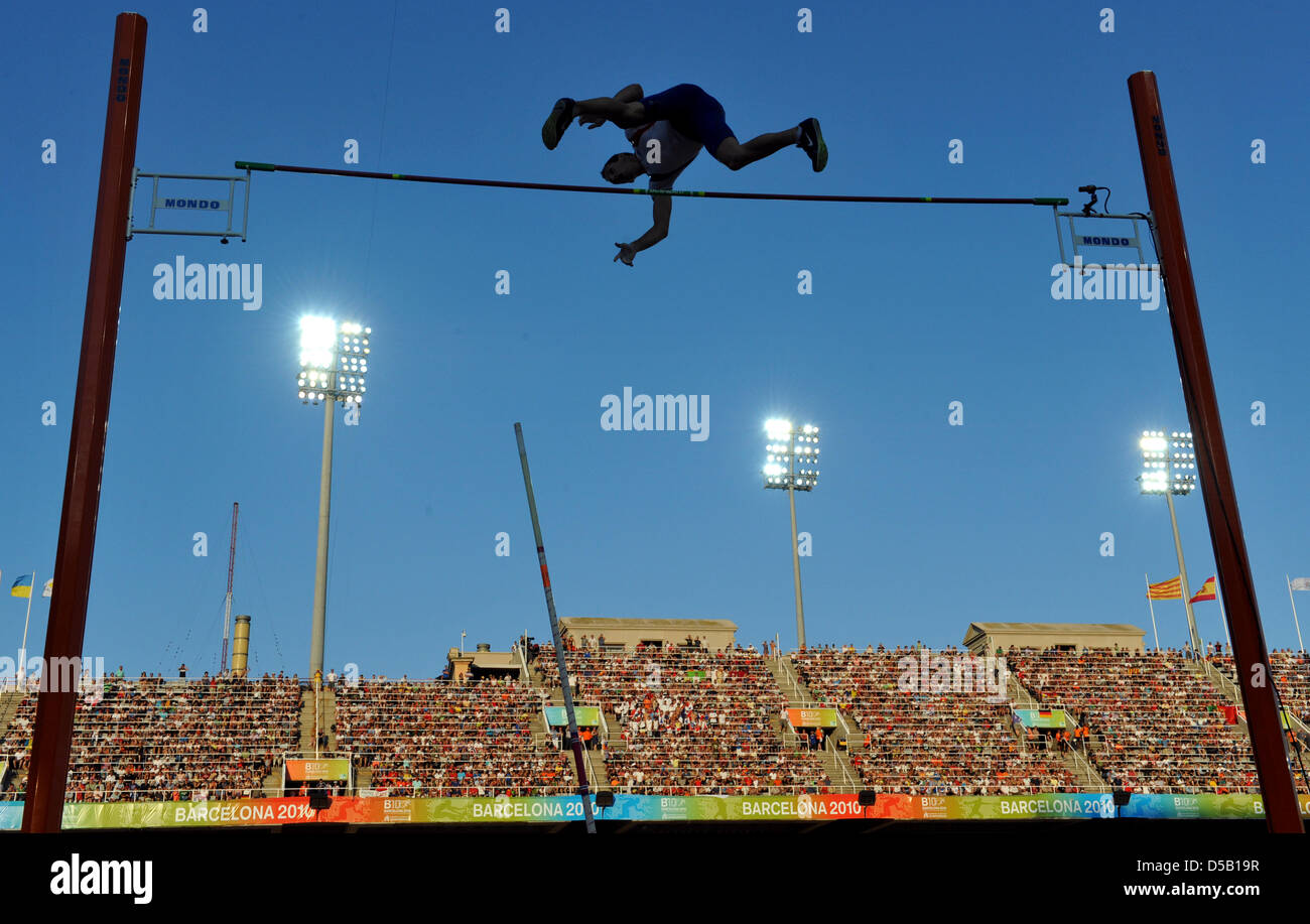 The French pole jumper Renaud Lavillenie jumps during the European