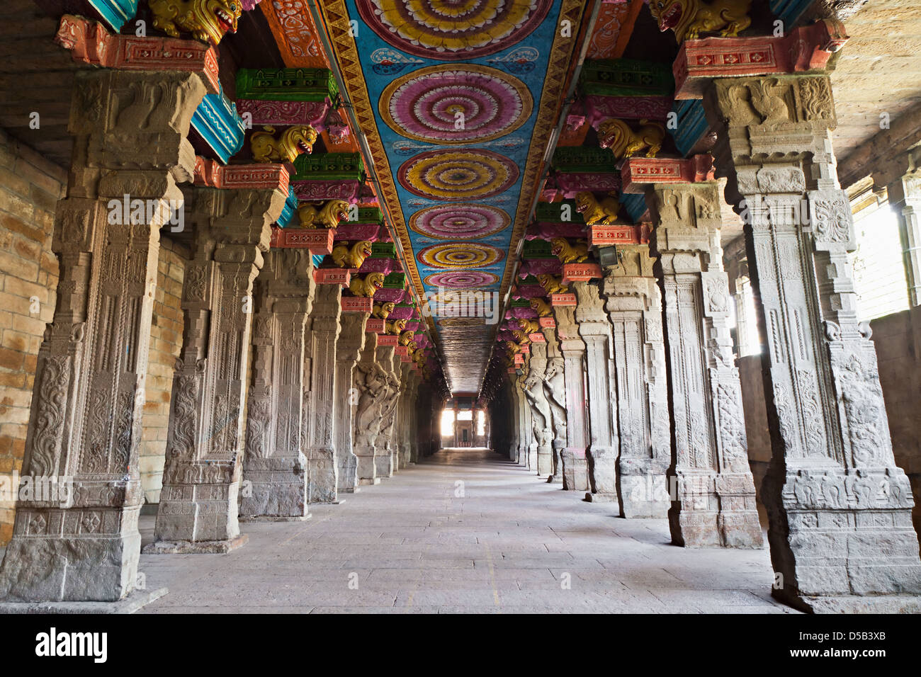 Inside of Meenakshi hindu temple in Madurai, Tamil Nadu, South India Stock Photo