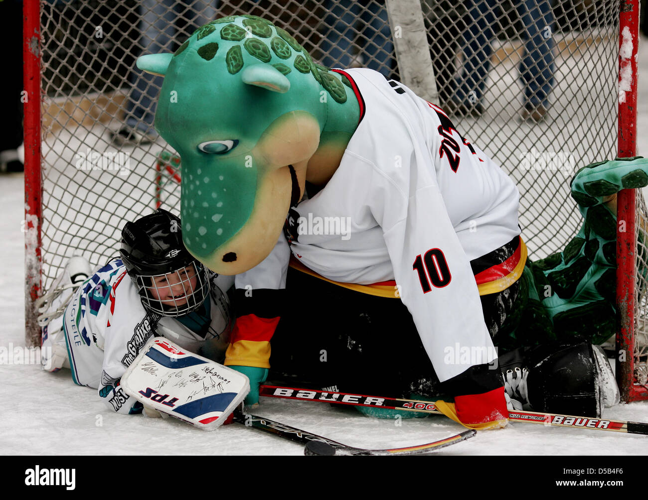 Eishockey hi-res stock photography and images - Page 3 - Alamy