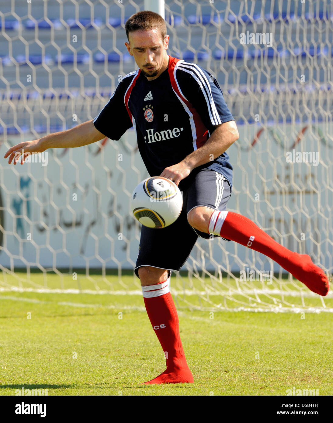 German Bundesliga FC Bayern Munich's Franck Ribery pratises during his ...