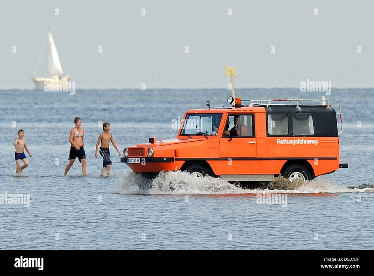 Tidal Racing Tidal horse racing hi-res stock photography and images - Alamy