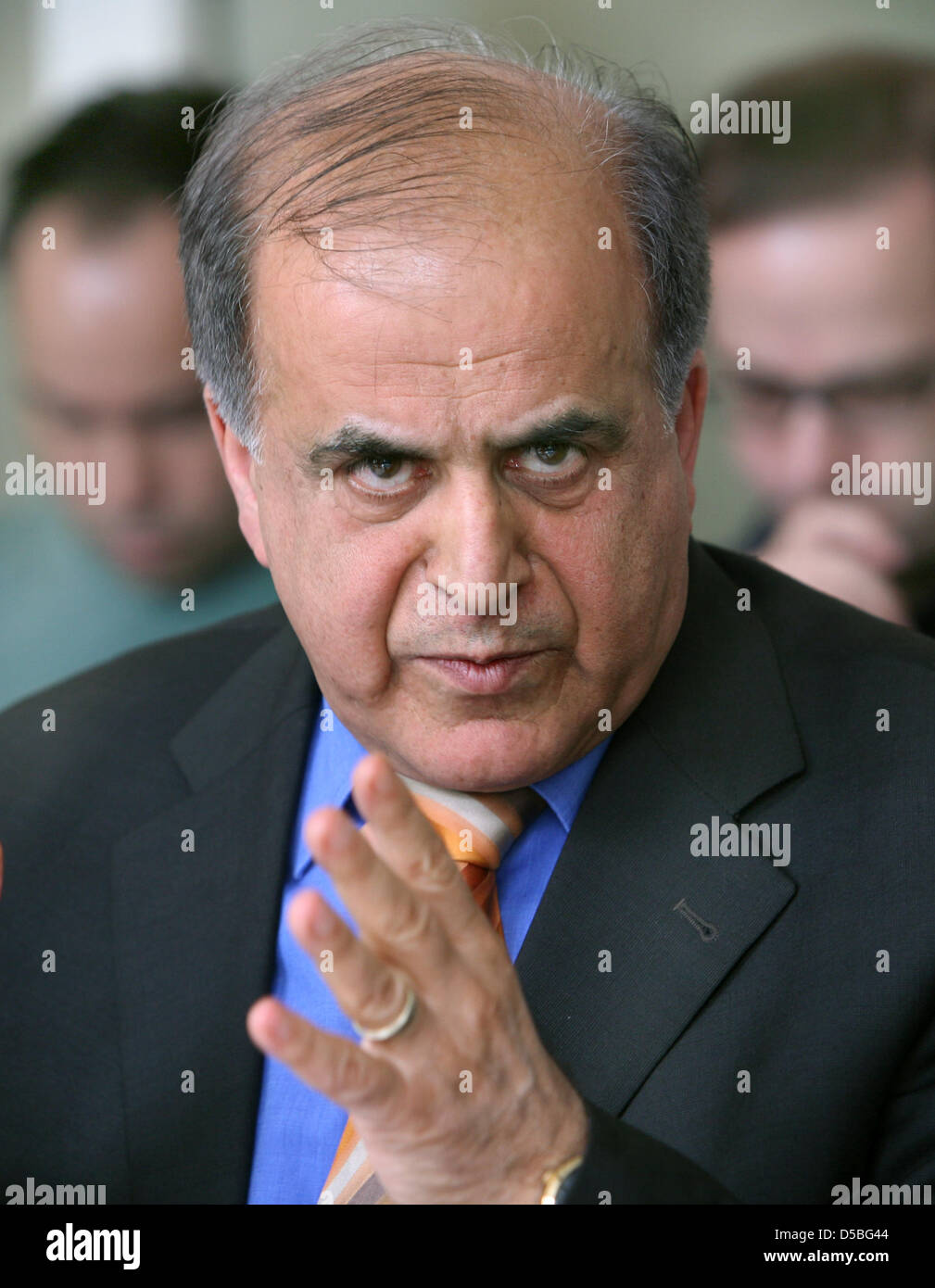 Jurist Karim Popal From Bremen And Lawyer Of The Victims Of The Stock Photo Alamy