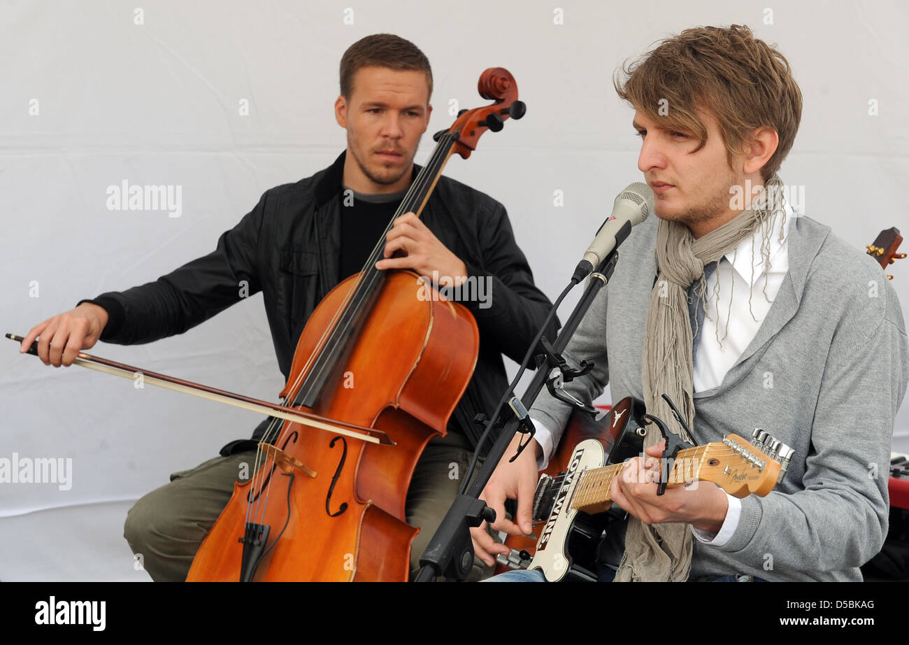 Музыканты Германии. Фото трио музыкантов. Берлинские музыканты. Трио музыкантов