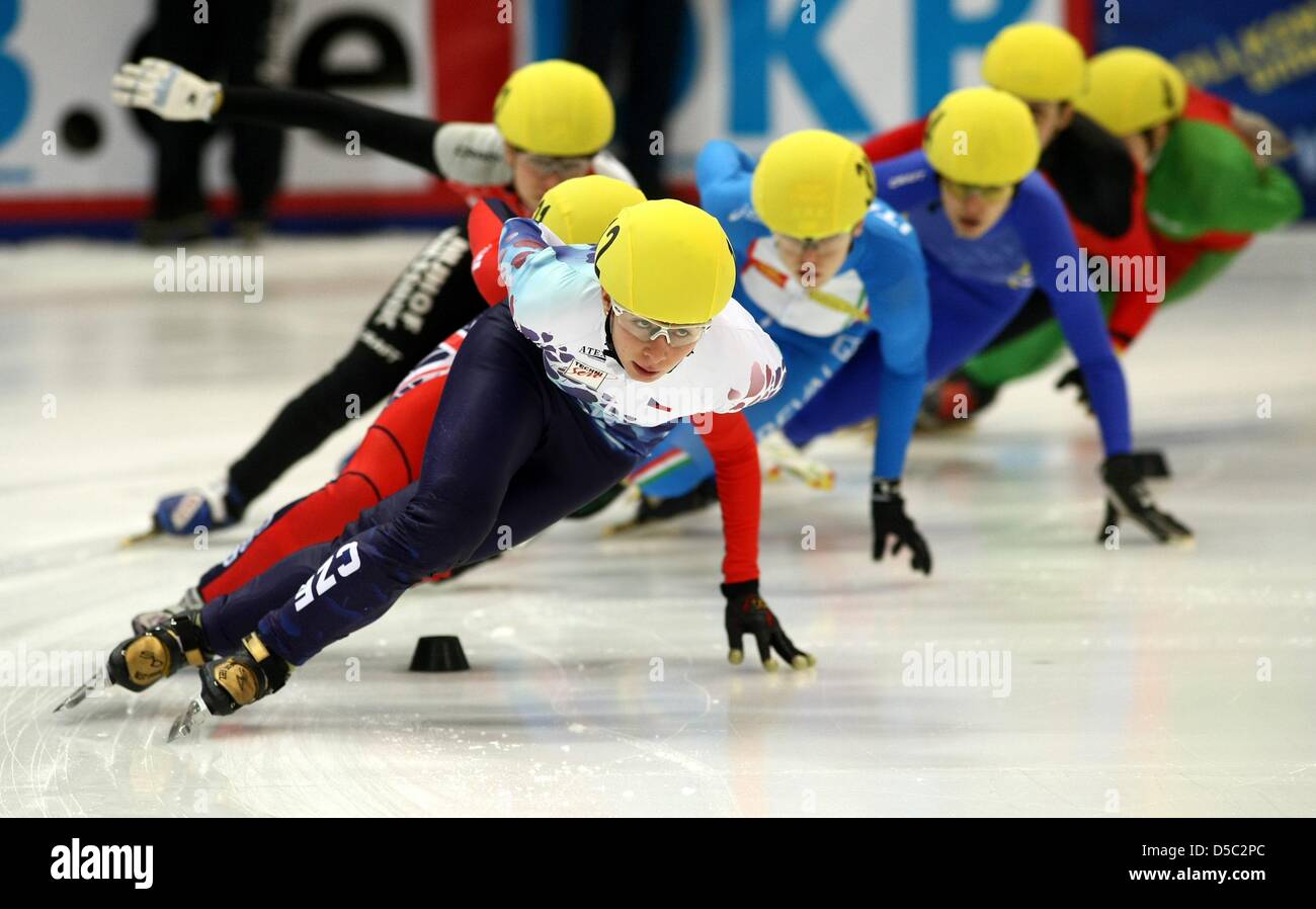 Katerina Novotna (Tschechien), aufgenommen am Samstag (23.01.2010) in der Freiberger Arena in Dresden im Rahmen der Shorttrack Europameisterschaft. Foto: Thomas Eisenhuth / Z6326 Stock Photo