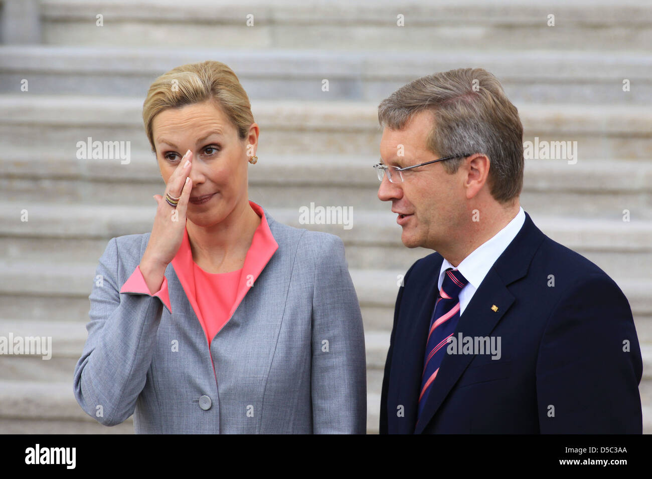 Bettina Wulff and Christian Wulff at the official military greetings for the pope at Schloss castle Bellevue. Berlin, Germany - Stock Photo