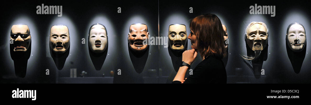 A series of eight Japanese masks form part of en exhibition in Grassi Museum for Applied Arts in Leipzig, Germany, 28 January 2010. Some 400 first-class exhibits form part of a permanent exhibition 'Asian Art. Impulses for Europe' from 31 January 2010. The exhibits derive from east Asia as well as Islamic minted areas. Photo: HENDRIK SCHMIDT Stock Photo