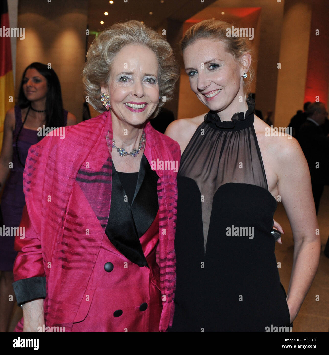 Isa Graefin von Hardenberg and Jette Joop at the 20th anniversary celebration of Azerbaijan's independence at Pei-Bau. Berlin, Stock Photo