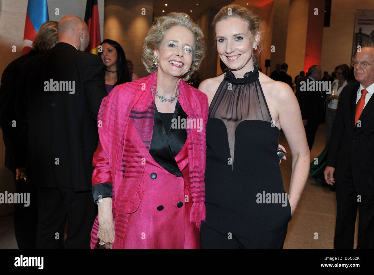 Isa Graefin von Hardenberg and Jette Joop at the 20th anniversary celebration of Azerbaijan's independence at Pei-Bau. Berlin, Stock Photo