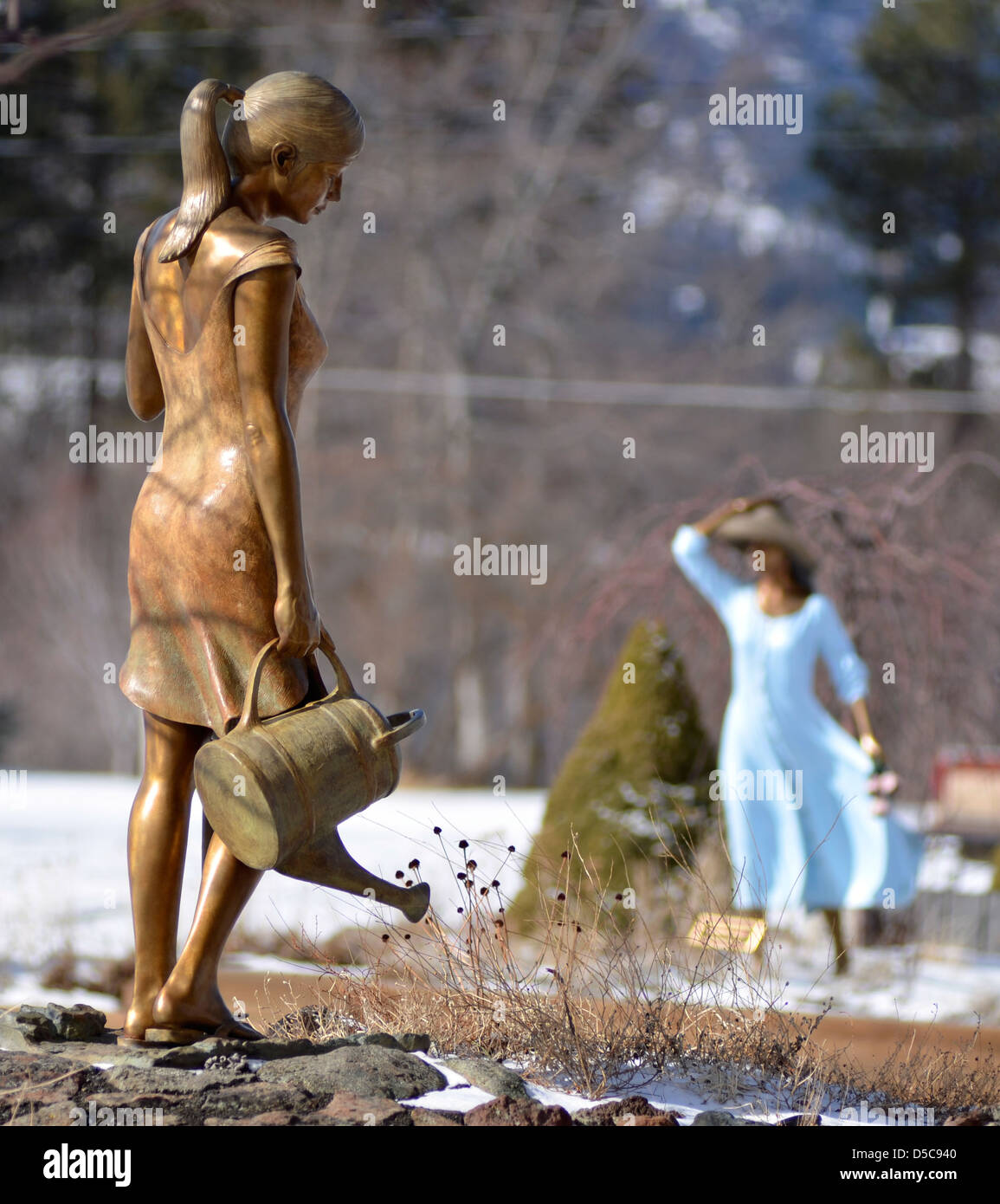 Bronze statues in downtown Joseph, Oregon Stock Photo Alamy