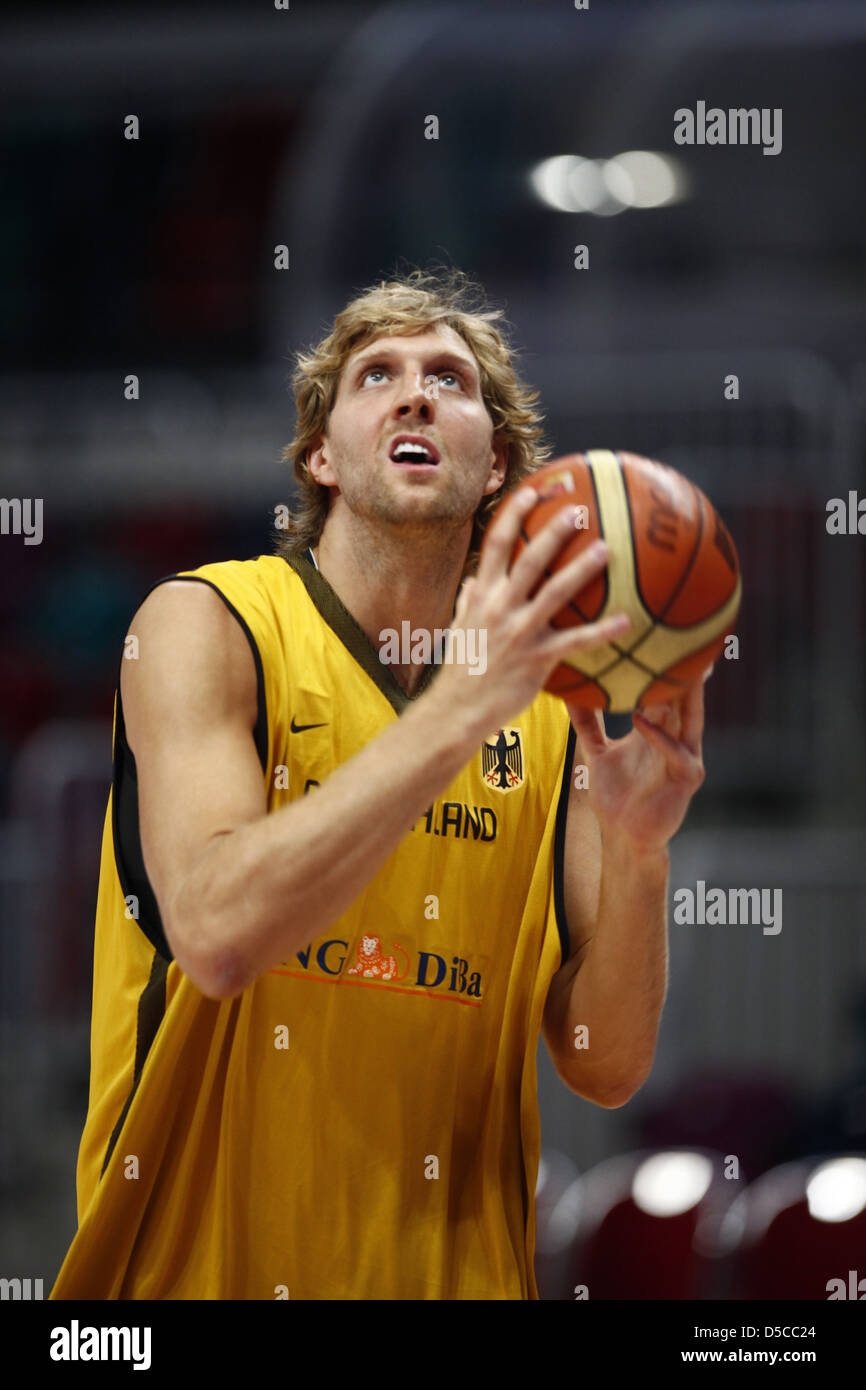Dirk Nowitzki during training with the German basketball team Bremen Arena, day before the match against Bosnia and Stock Photo