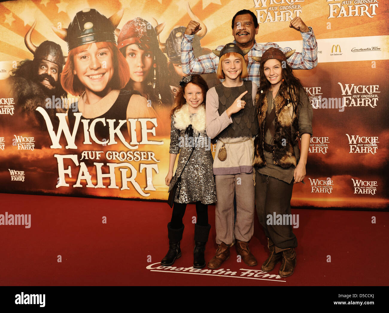 Guenther Kaufmann, Jadea Mercedes Diaz, Jonas Haemmerle and Valeria Eisenbart at the premiere of the movie 'Wickie auf grosser Stock Photo