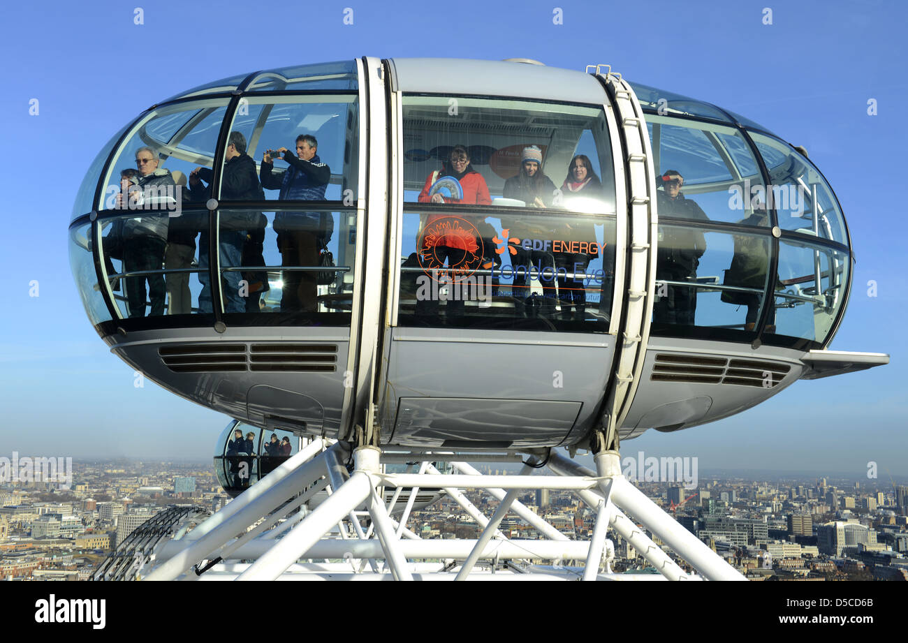 Millennium Wheel 'London Eye' London, Britain, UK Stock Photo