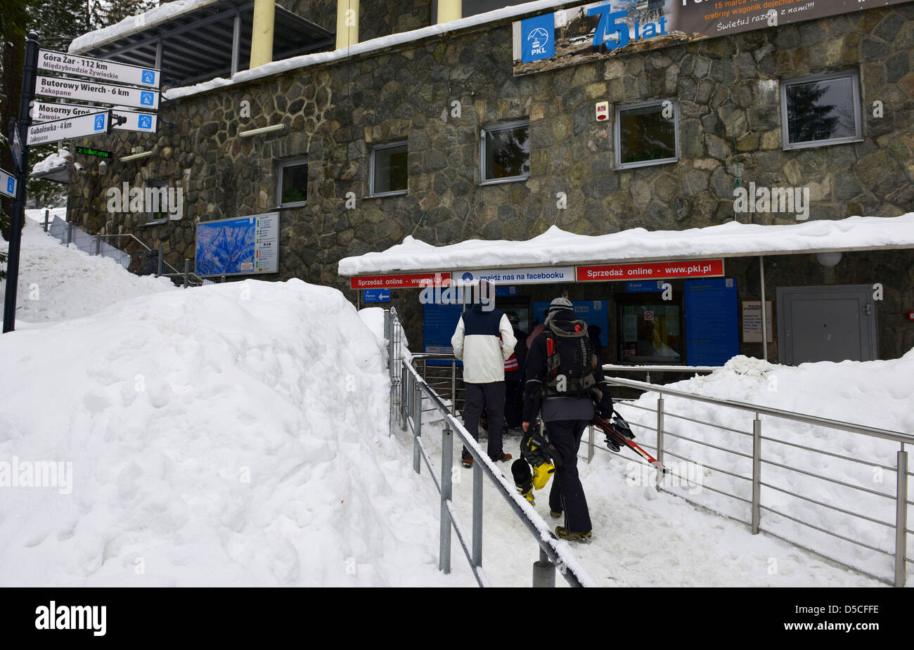 Cable car lift lower station in the snow at zakopane hires stock