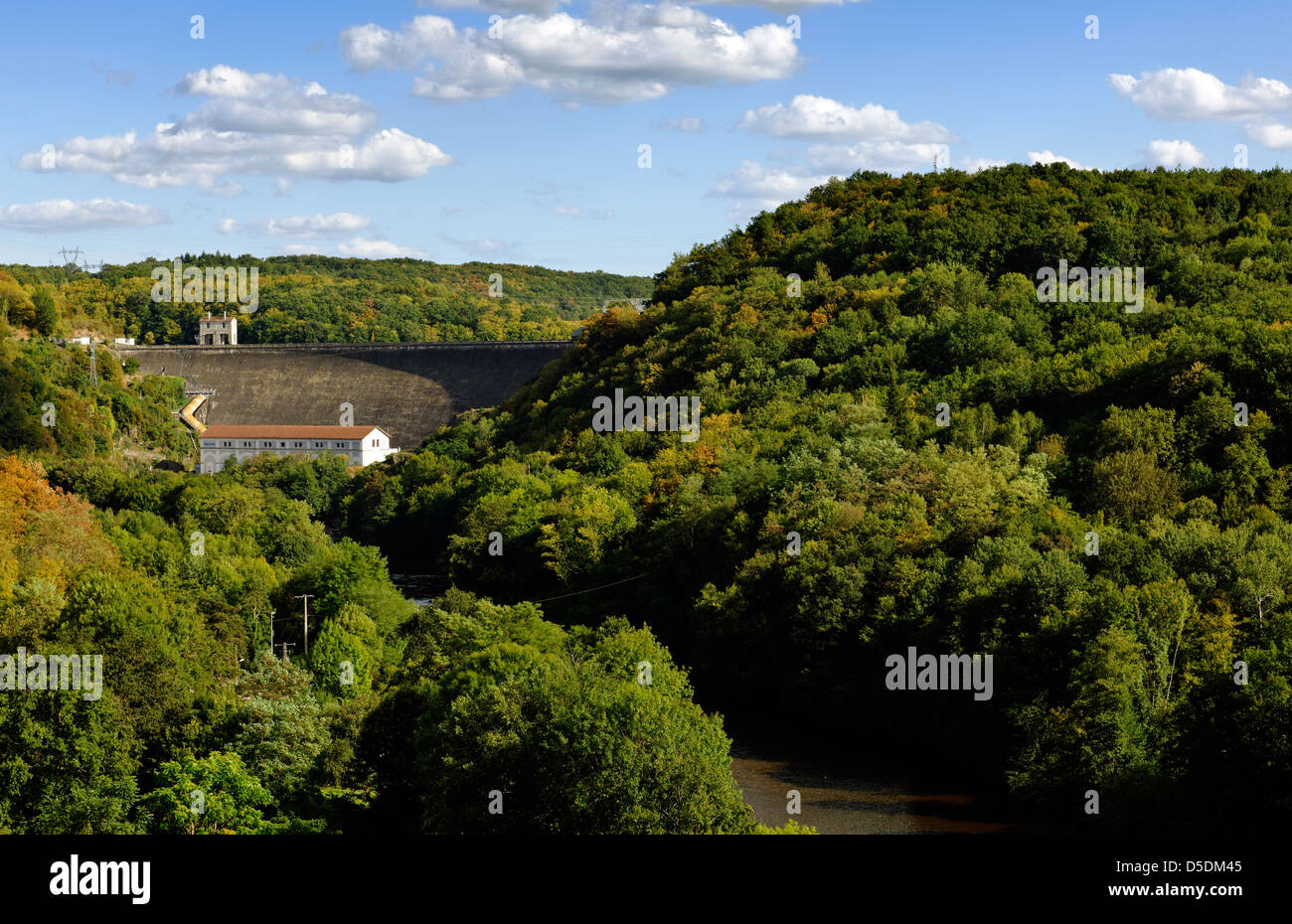 Looking towards the Eguzon hydroelectric dam on the river Creuse, central France Stock Photo