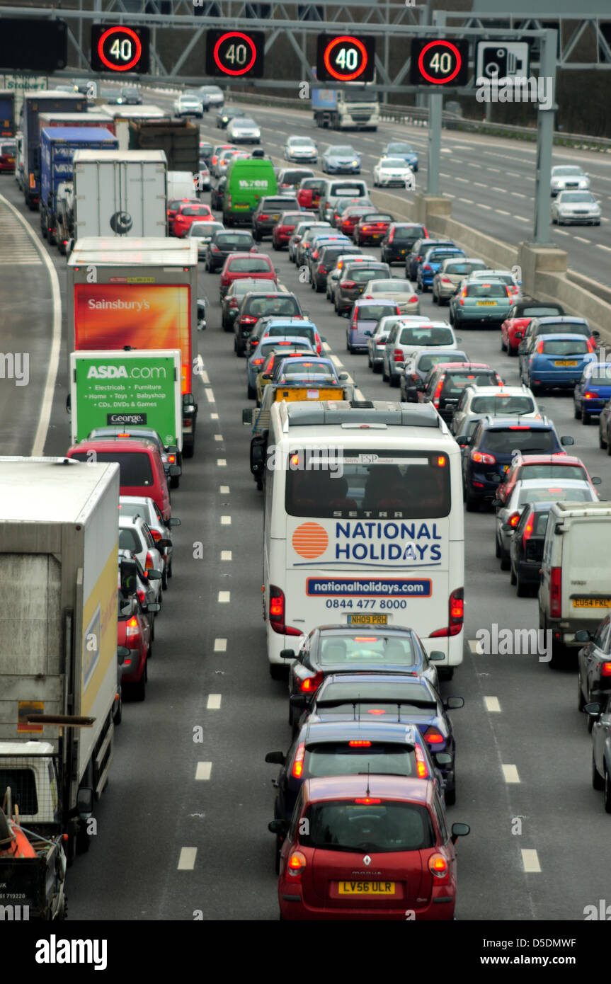 Nottinghamshire, UK. 29th March 2013. Traffic delays build up on the M1