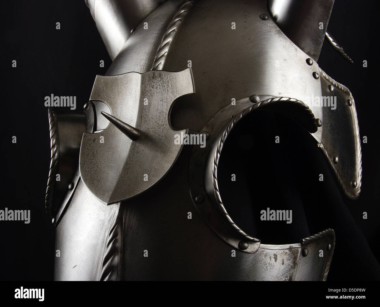 Horse head armour hires stock photography and images Alamy