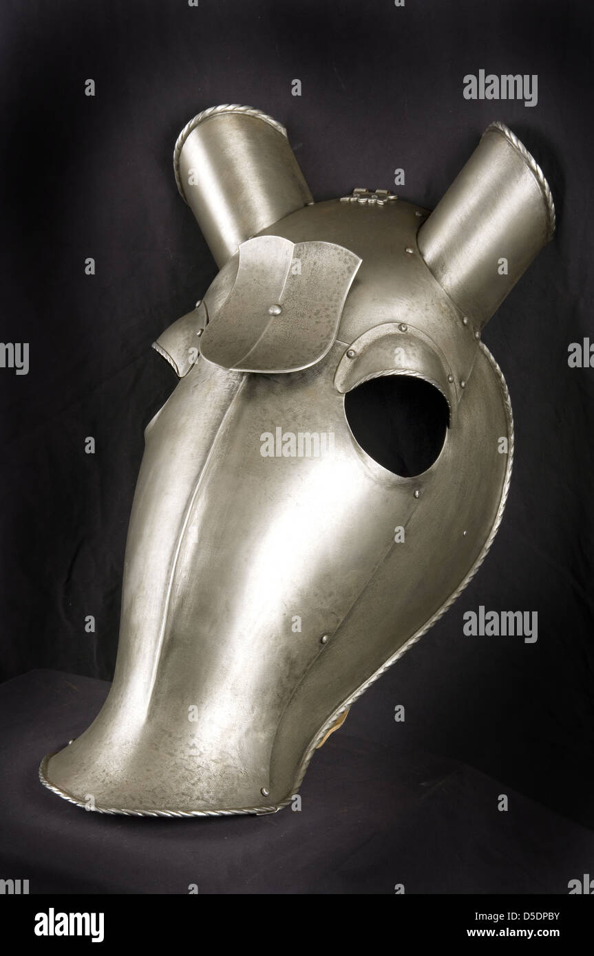 Knight Horse Armour Stock Photos & Knight Horse Armour Stock Images Alamy