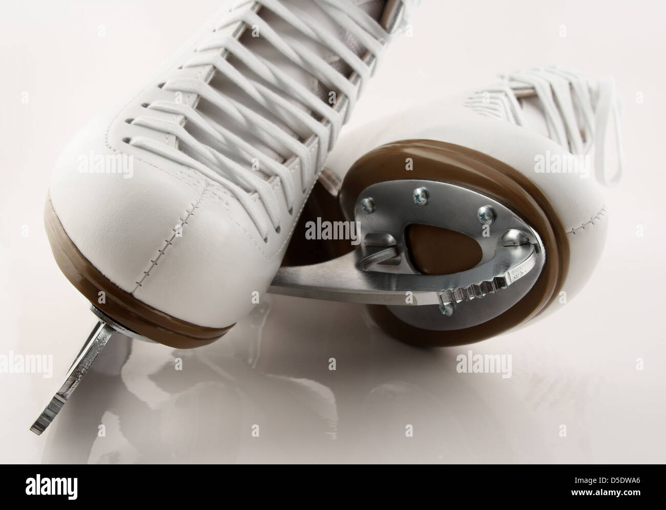 Blades of white figure skates Stock Photo Alamy