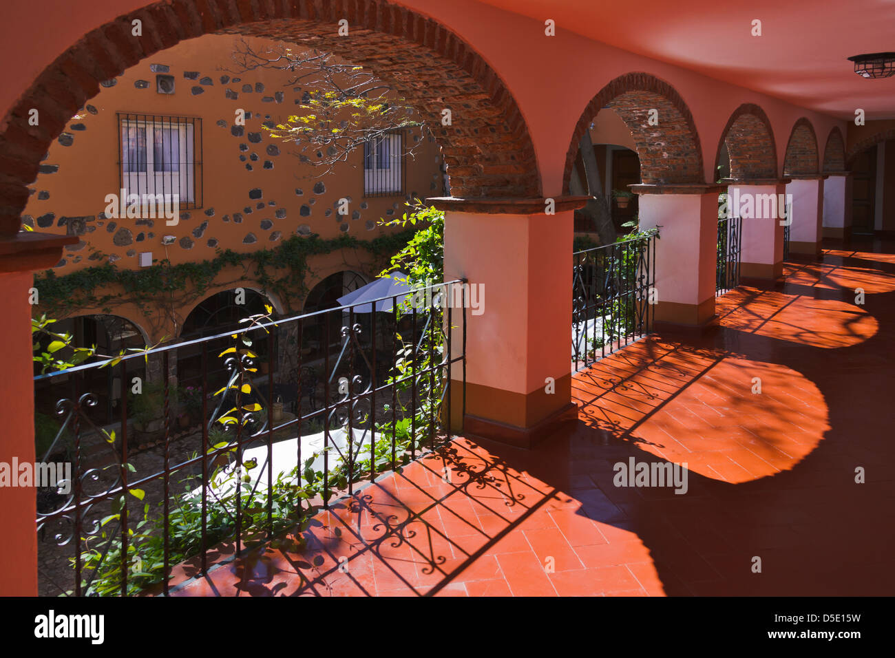 Arch corridor, San Miguel de Allende, Mexico Stock Photo