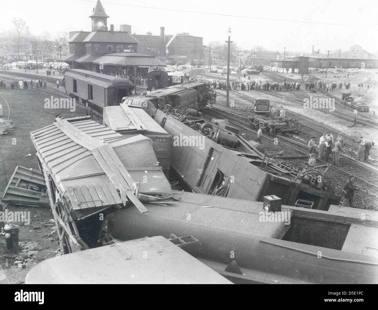 The wreck of the Boston and Maine train #302, which derailed in New ...