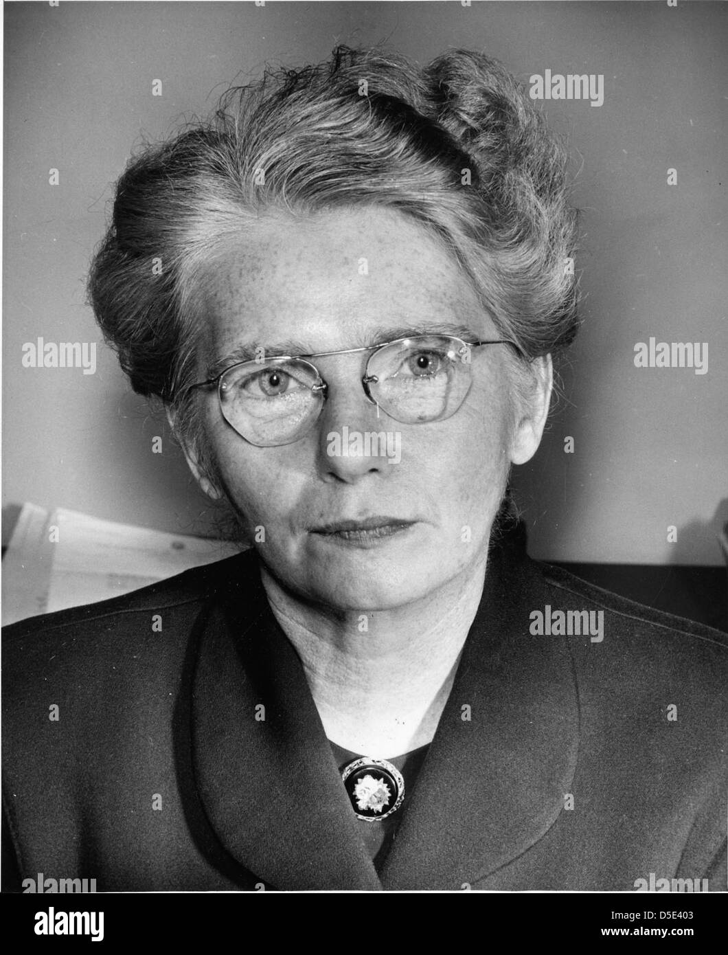 A portrait of Marion Winifred Sheahan, a nurse and centenarian, taken in the 1940s. Sheahan was an influential figure in the nursing profession and played a key role in public health during the mid-20th century. Stock Photo