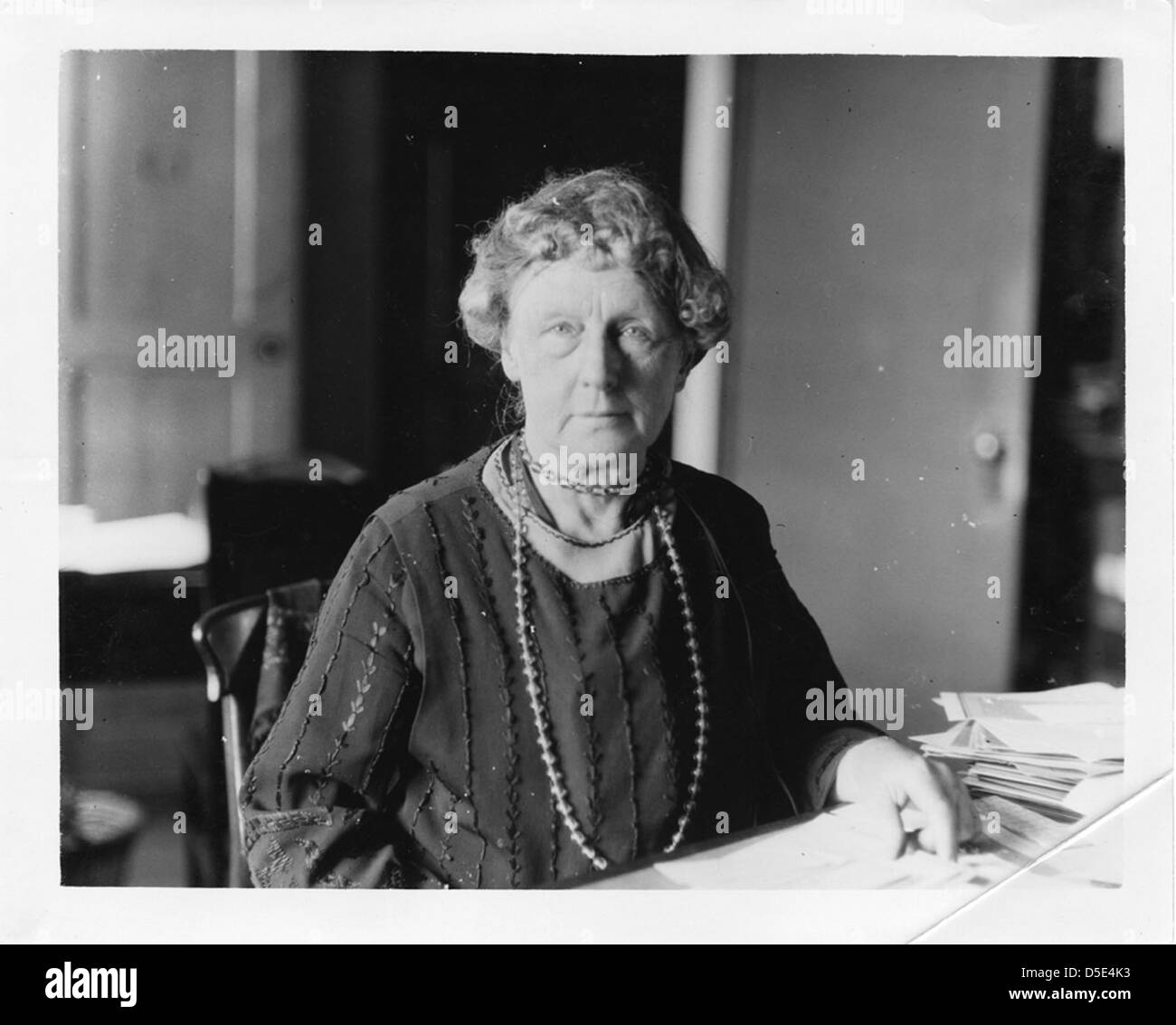 Annie Jump Cannon (18631941 Stock Photo Alamy